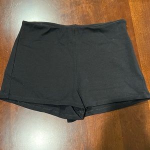 Express Black Mid Rise Shorts Size S